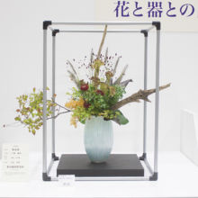 花と器の出会い(会場内で開催中)